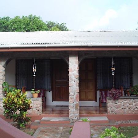 فيلا Seashell Self Catering إدارة آنس الكبرى المظهر الخارجي الصورة